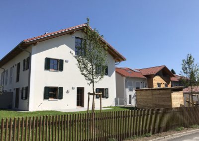 Außenansicht Reihenhaus Sauerlach mit Garten